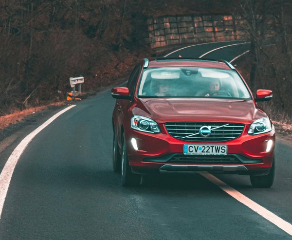 Comment choisir le meilleur système de sécurité enfant pour une Volvo V60 Cross Country?